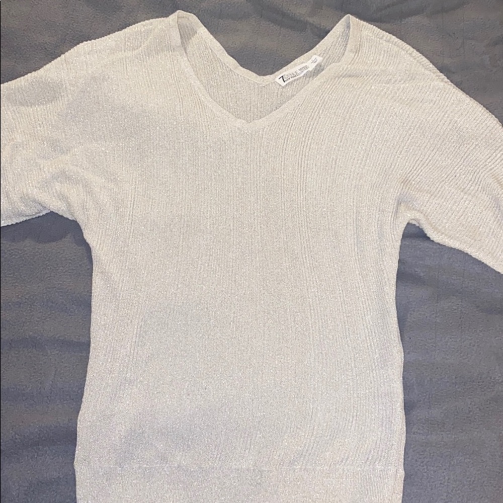 Nice shimmer blouse sweater but light